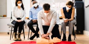 book-first-aid-course