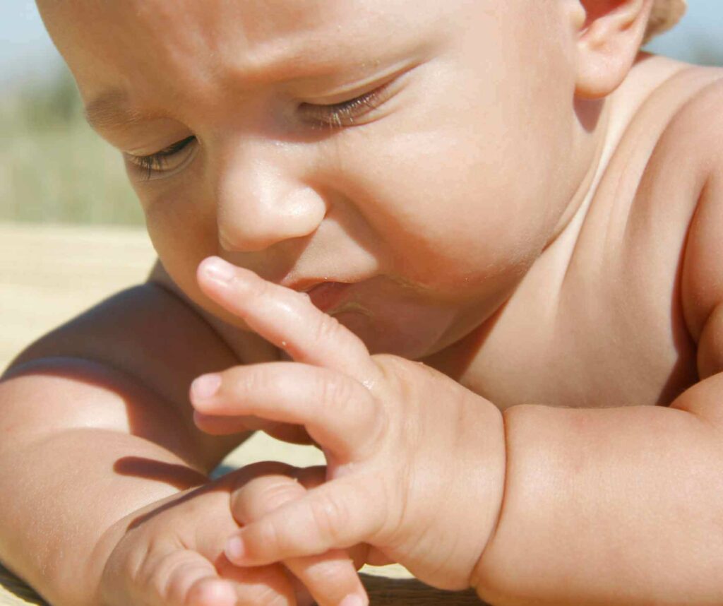 baby-sunburn-prevention-tips