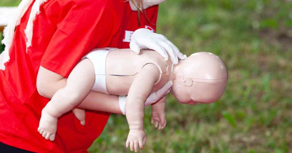 infant-choking-care